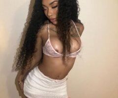 Blasian baddie — petite, clean in-call & out-call service (verification by Facetime/Snapchat) - Image 3