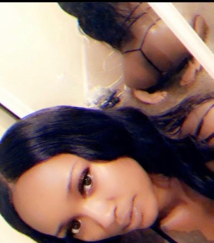 Seattle WA Duo FaceTime Shows & Custom Content - 1