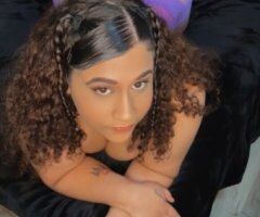 Milwaukee escorts - Milwaukee Female Escort — fetish-friendly private dance
