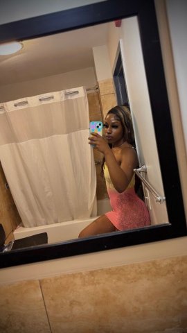 Creamy Squirter Back In Town — Incall & Outcalls (HHR160$) - 1