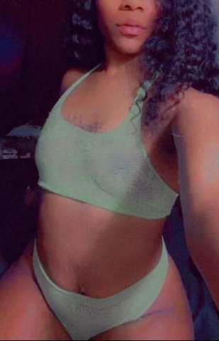 Rockford Incall / Sugar Baby (petite, 4'11) — video chat - 1