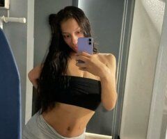 Raleigh-Durham Latina escort — full service incl. incalls, CarPlay, FaceTime - Image 2