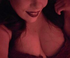 Kansas City MO Female Escort — In-call only - Image 2