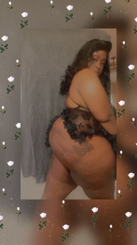 Texarkana TX Female Escort — Curvy Woman for Incalls & Outcalls - 1