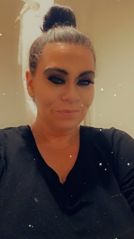 Emily (43) Irish/German — Green Eyes, Big Curves - 1