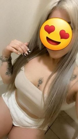 Latina Escort (26) — Norfolk, Virginia - 1