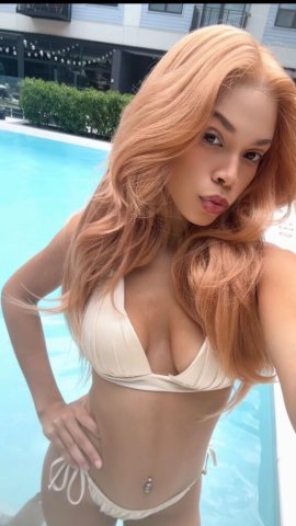 Londyn — Petite Mixed (b.w) Female Escort (20) | Outcalls & Video Verification - 1