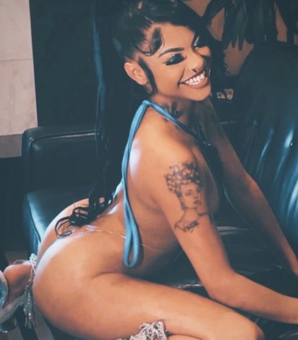 Long Beach CA Female Escort — $100 incalls quick visits (incalls only) - 1