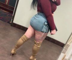 Reno escorts - TrEat YoUrSelf - 35 — unwind with indulging curves
