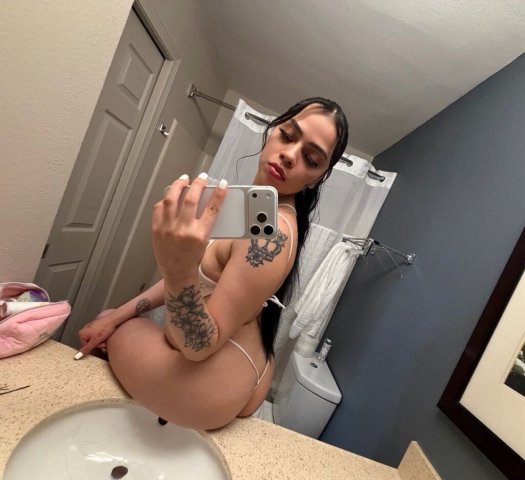 Milly Cash (24) — Sweet & flirty escape in Providence - 1