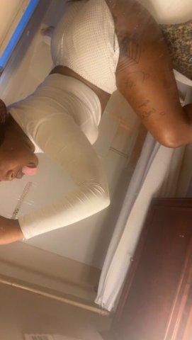 New Orleans Female Escort — Outcalls by Appointment, FaceTime Verification, Cash Only - 1