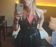 Hosting for hung dick RN PLEASE COME THRU AND POUND THIS PUSSY GANGBANG - Image 10
