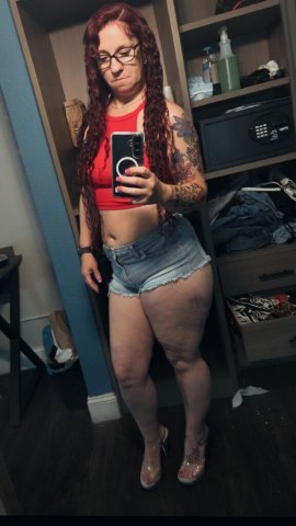 Columbia Female Escort — Curvy body, hair done, nails & toes, tight fit - 1