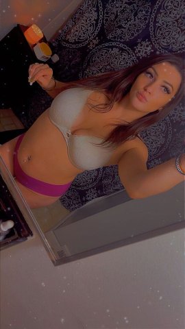Pittsburgh PA Female Escort — Two girls, fetish-friendly fun - 1