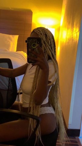 Dallas FUNSIZE Petite Ocean-Theme Escort (Text Me) — Outcalls by Uber - 1