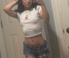 Cute 22 — Slim 4'11, 90lbs Female Escort - Image 3