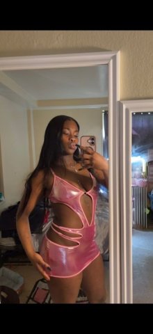 Brooklyn, NY Female Escort — Face Time Verification & Outcalls - 1