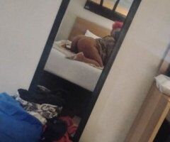 Gainesville FL Strawberry-Themed Female Escort — Outcalls Only - Image 2