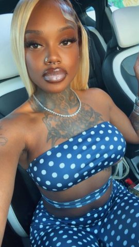 Mobile, AL Female Escort — Outcalls 30+ min away require deposit - 1