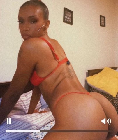 Tootsie Self Made — Private Host & Fetish-Friendly - 1