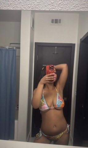 Raleigh-Durham Outcall Female Escort — FaceTime available - 1