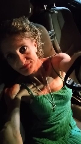 Petite Auburn Escort — Coffee Dates in Tampa - 1