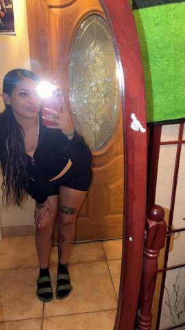 Latina Escort (24) — Colombian, OF Top 10% Photos Verified - 1