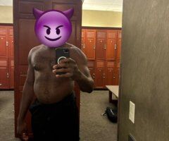 Brooklyn escorts - big thick african mandingo where the bag at