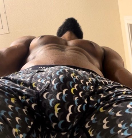 🍑30 Year Old Black Athletic Male, with 11.5 in Cut thick Cock!🍆🍆 - 30 - 1