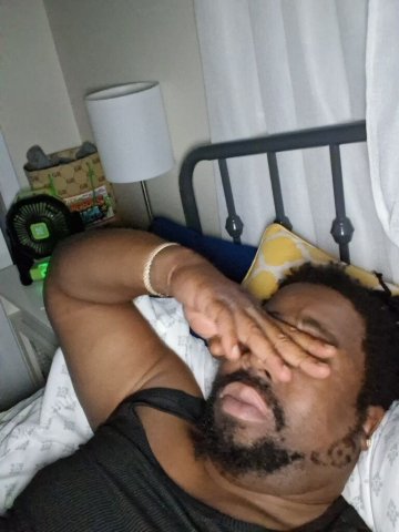 Chill for real no sweat im single lets mingle - 1