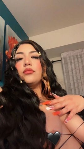 Nelly Luvv in Palm Desert — Erotic Massage & Body Treats - 1