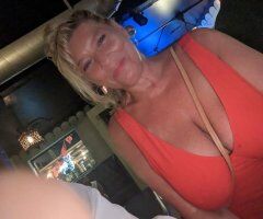 Sweet & Discreet Hangout — Blond, Green-Eyed Provider (Las Vegas) - Image 8