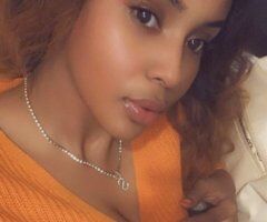 Chill with a foreign babe—thick, laid-back, clean & respectful - Image 2