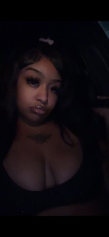Essence — Curvy Upscale Companion (Real Pics, FaceTime) - 1