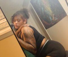 Raleigh-Durham Female Escort — Real Mom With Tattoos, 6ft Height & Natural Hair - Image 2
