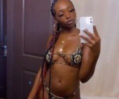 Honolulu Female Escort — In-call, outcalls & cardate available today - Image 4