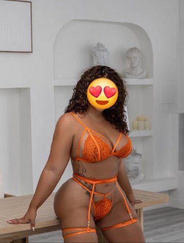 Latina Caliente en Fort Worth — servicios en mi domicilio - 1