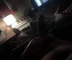 u bored loney or jus want company - Image 3