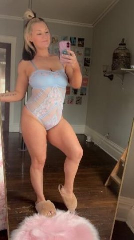 Madison WI Female Escort — video chat verification booking - 1