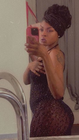 Charleston Petite Queen — Incall/Outcall Escort (FaceTime Verify) - 1