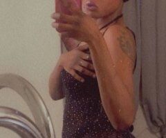 Charleston escorts - Charleston Petite Queen — Incall/Outcall Escort (FaceTime Verify)