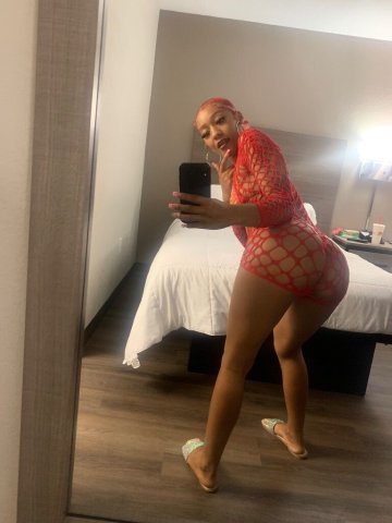 Phoenix Incall & Outcall Female Escort — OC/CD Available - 1