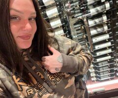 Audrey — Petite Female Escort (Incall/Outcalls) in Iowa City - Image 5