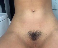 Ecuatoriana Latina Caliente — salida solo en Bronx, NY - Image 3