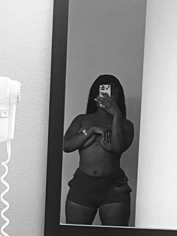 Norfolk, VA Escort — birthday massages, no rush - 1