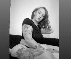 Mid Cities, Texas Redhead Escort — Curvy, Inked, Certified SQUIRTs, Snap Premium - Image 2