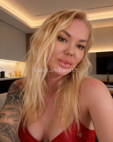 Marta — Female Escort in Rome, Italy (28), Blonde, Blue-green eyes - 1