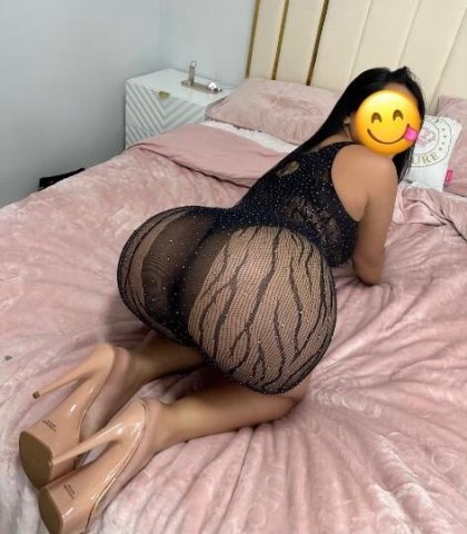 Latina hermosa — traviesa y juguetona, incall - 1