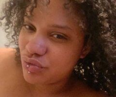 Portsmouth Late-Night Female Escort — intimate conversation - Image 2