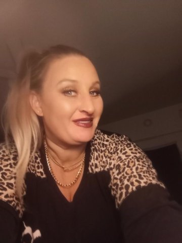 Concord, CA Blonde Female Escort — Outcalls & Car Play - 1